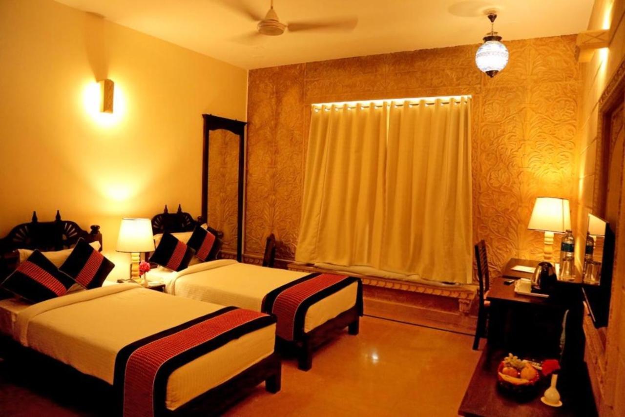 Hotel Golden Safari Jaisalmer Extérieur photo